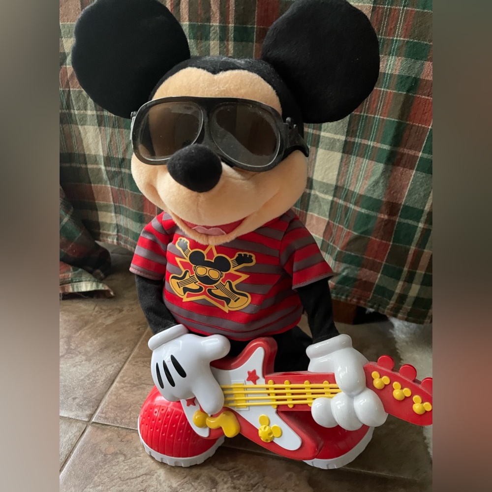 Disney Rockin Micky Mouse